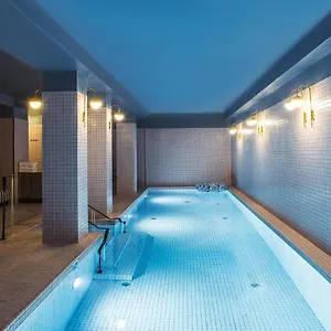 Hotel Du Rond-point Des Champs-elysees - Esprit De France
