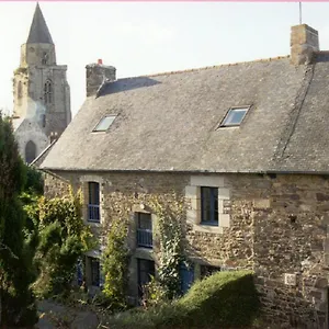 Homestay La Goelette Saint-Suliac